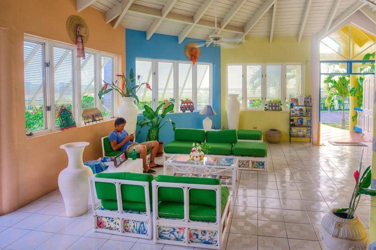 Dickenson Bay Anchorage Inn מראה חיצוני תמונה