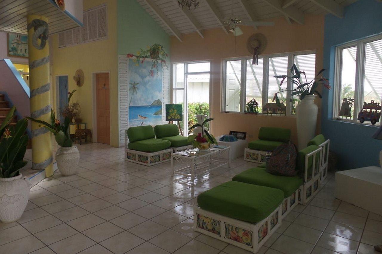 Dickenson Bay Anchorage Inn מראה חיצוני תמונה
