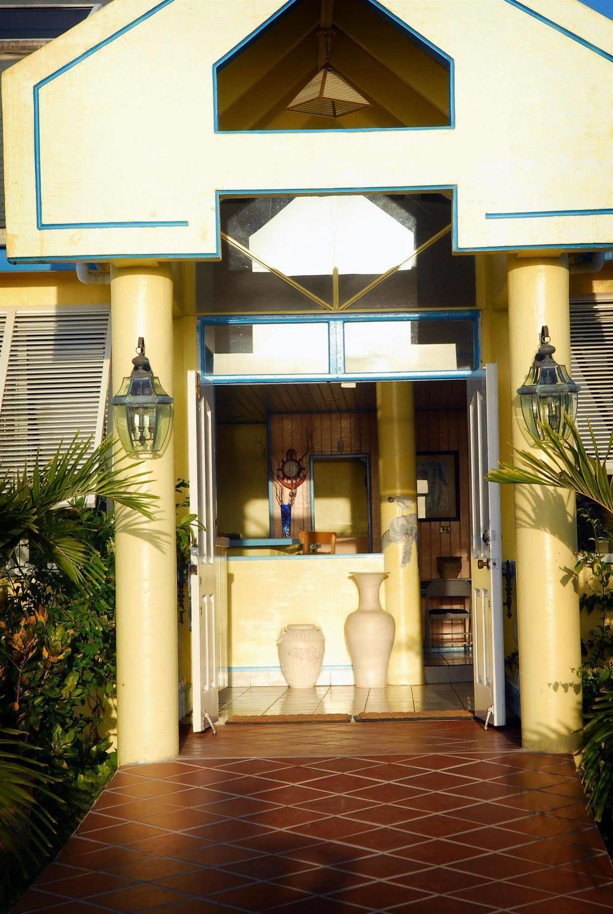 Dickenson Bay Anchorage Inn מראה חיצוני תמונה