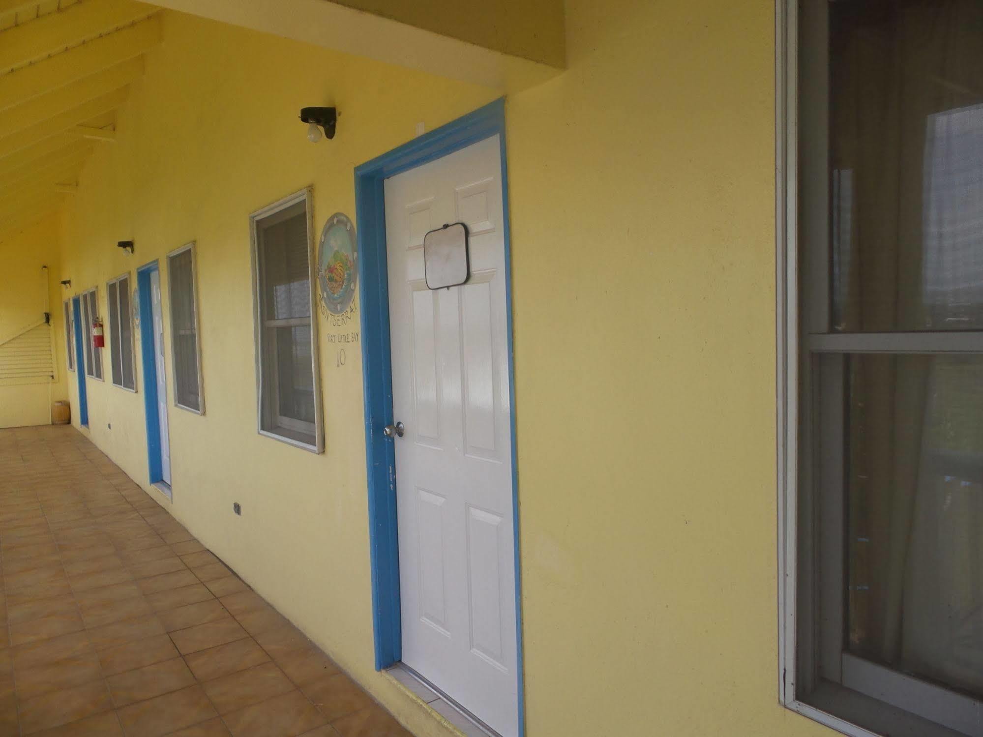 Dickenson Bay Anchorage Inn מראה חיצוני תמונה